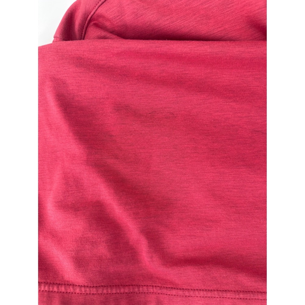 Travis Mathew Newcastle Crest Polo Shirt Mens XXL Red Golf Performance Logo - Picture 6 of 10